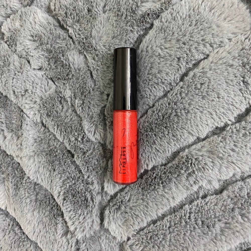 New Viva Glam Miley Cyrus 2 coral orange Lipglass